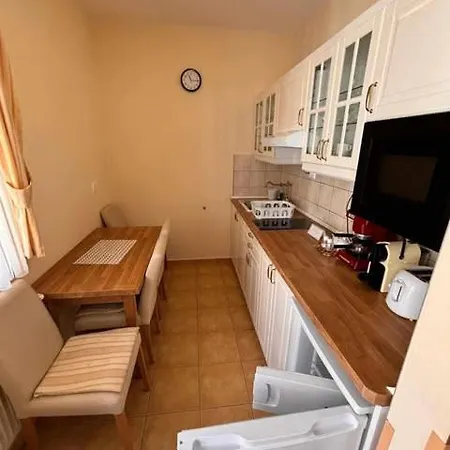 Prestige Apartment *
